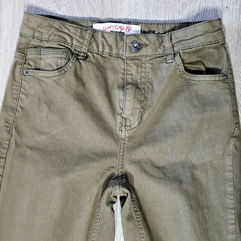 Size 24/34 Skinny High-Rise Olive Pants - Picture 2 of 5